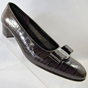 Salvatore Ferragamo Size 9 Brown Womens C2C B11
